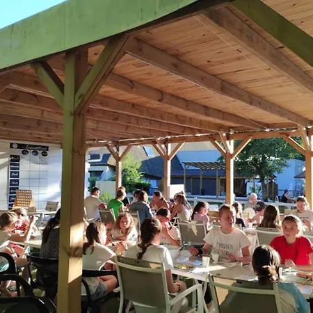 Mobil-home Confortable Avec Terrasse - 4 Personnes - Api-1-52-1277 Kemp *